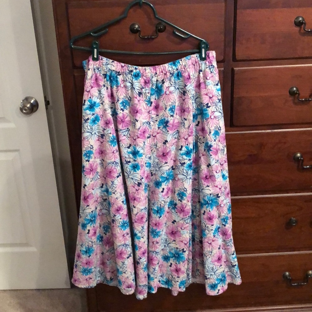 Women’s Maxi Skirt